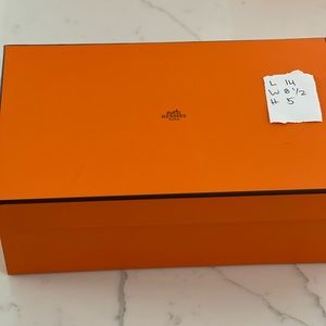 Hermes box